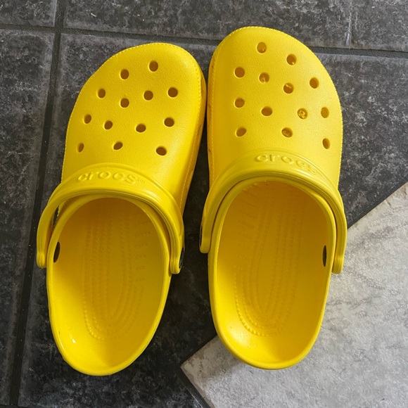 yellow crocs